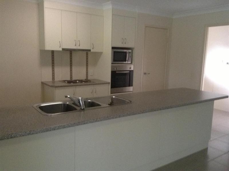 53 Georgia Way, Oakhurst QLD 4650