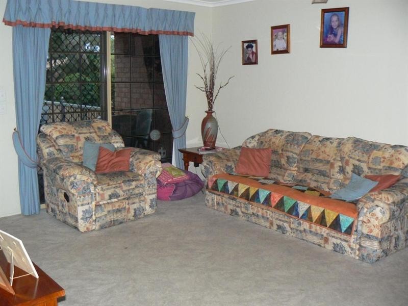 11 Oxley Court, Granville QLD 4650