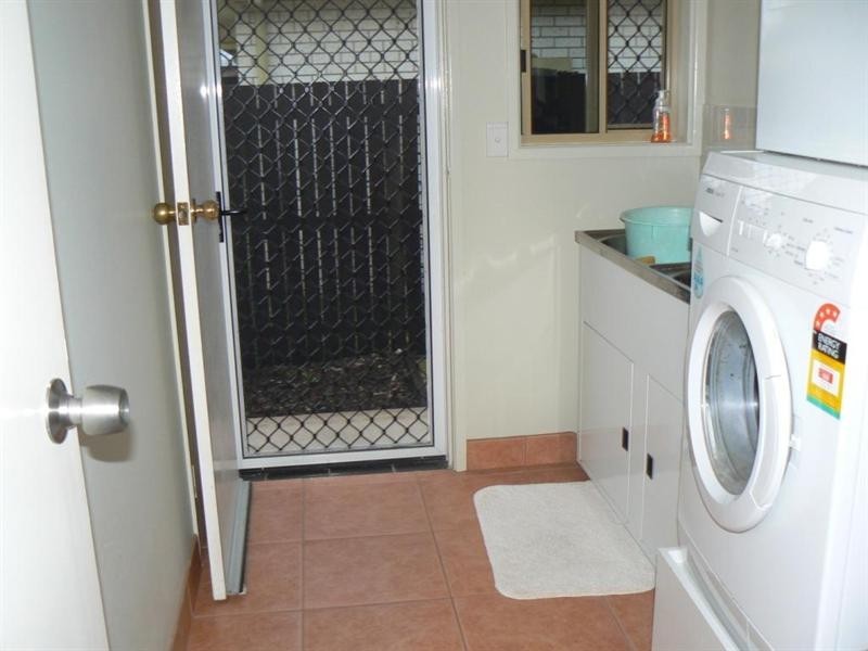 11 Oxley Court, Granville QLD 4650