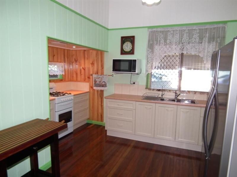 5 Fairlie Avenue, Maryborough QLD 4650