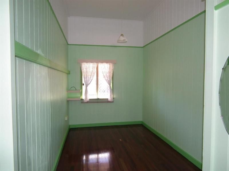 5 Fairlie Avenue, Maryborough QLD 4650