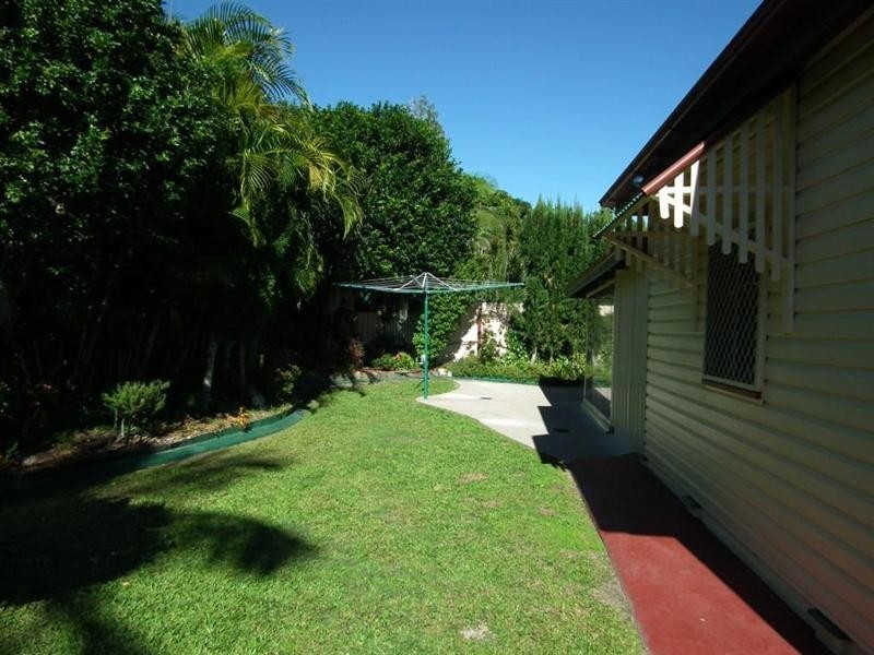 5 Fairlie Avenue, Maryborough QLD 4650