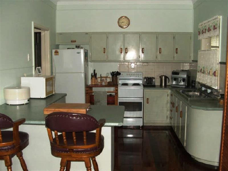 42 Campbell Street, Maryborough QLD 4650