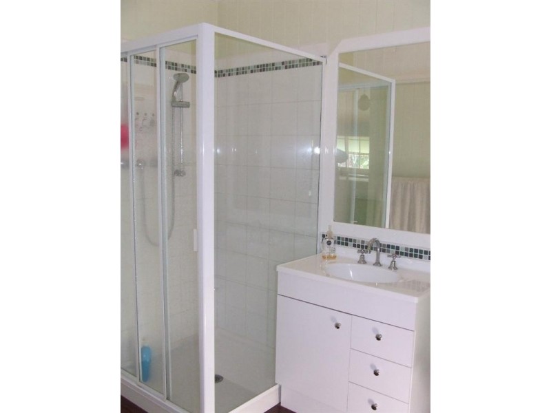 32 Manskie Street, Tinana QLD 4650