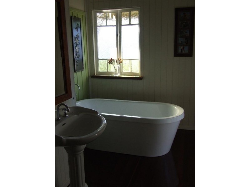 32 Manskie Street, Tinana QLD 4650