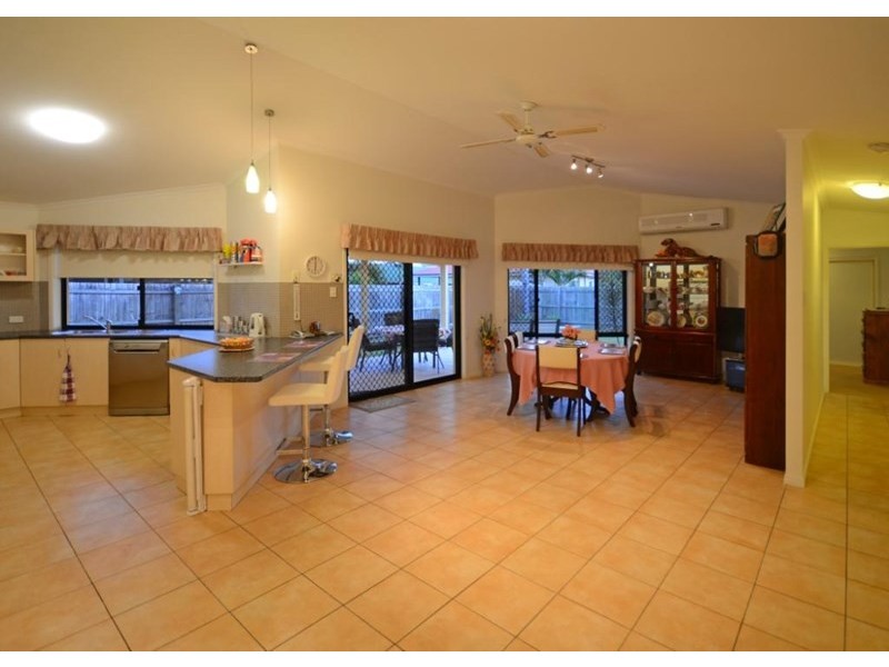 10 Guilmartins Way, Tinana QLD 4650