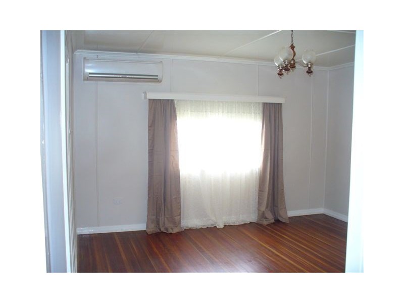 12 Dunn Street, Maryborough QLD 4650