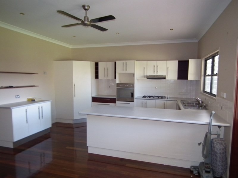 229 Tooley Street, Maryborough QLD 4650
