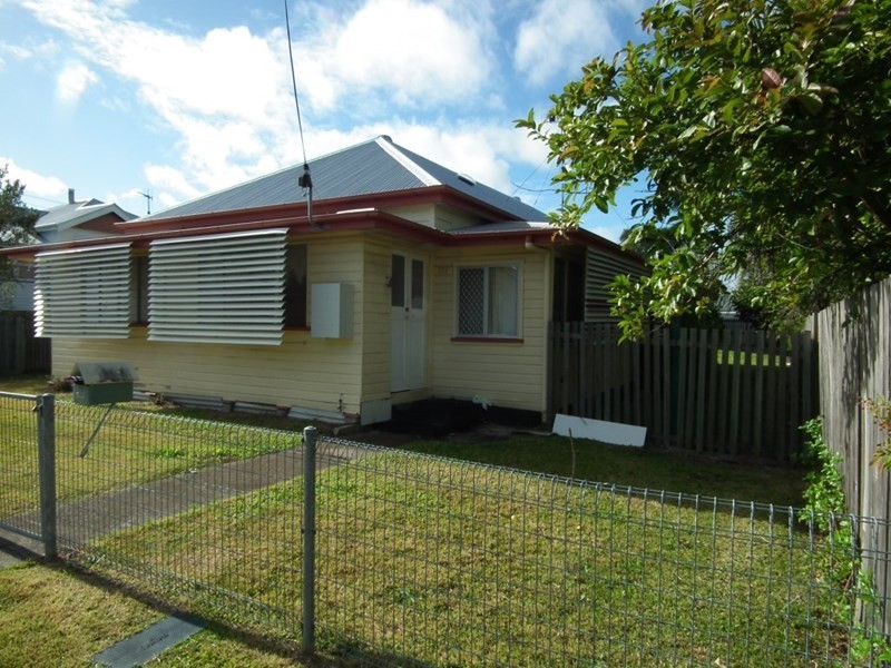 229 Tooley Street, Maryborough QLD 4650