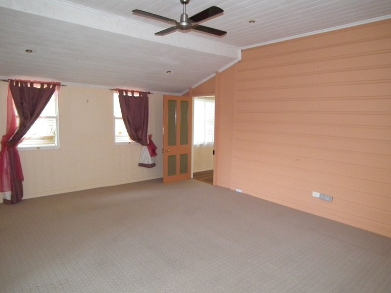 229 Tooley Street, Maryborough QLD 4650