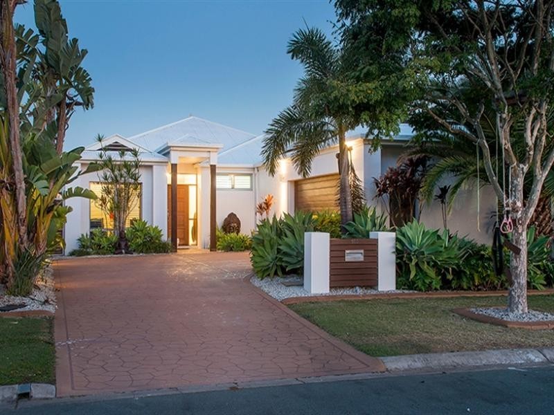102 The Peninsula, Helensvale QLD 4212