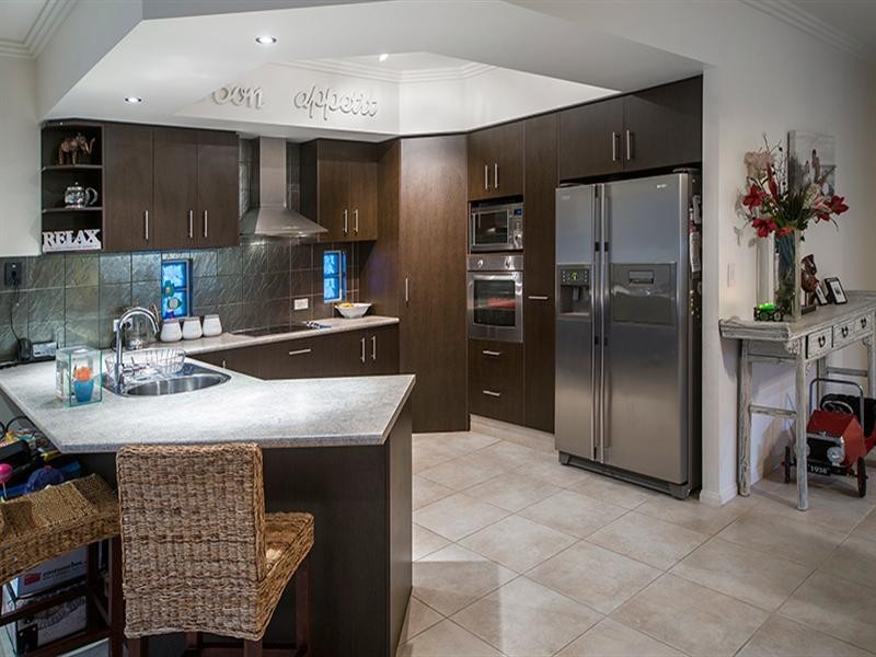 102 The Peninsula, Helensvale QLD 4212