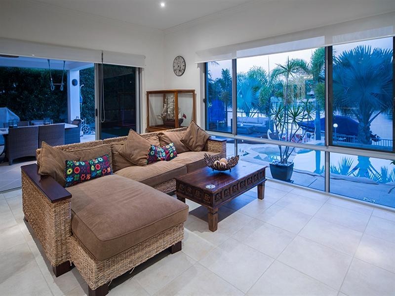 102 The Peninsula, Helensvale QLD 4212