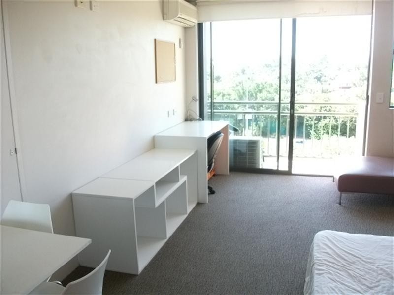 410and412/25 LAKE ORR Drive, Robina QLD 4226