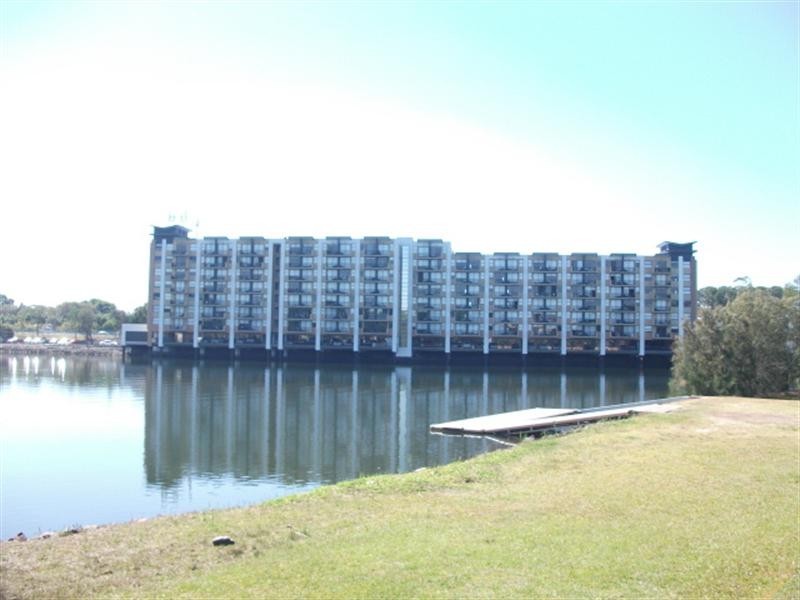 410and412/25 LAKE ORR Drive, Robina QLD 4226