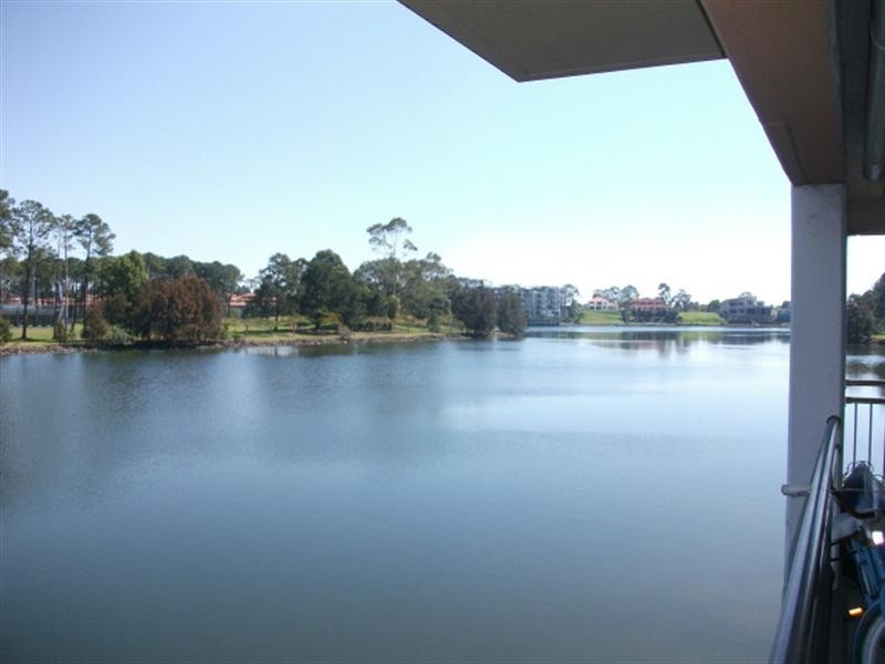 410and412/25 LAKE ORR Drive, Robina QLD 4226