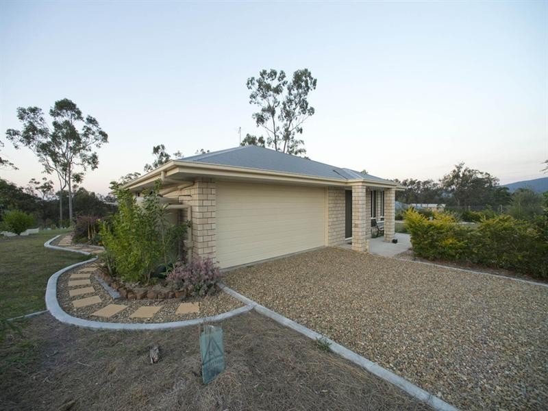 68 Duncan Drive, Aratula QLD 4309