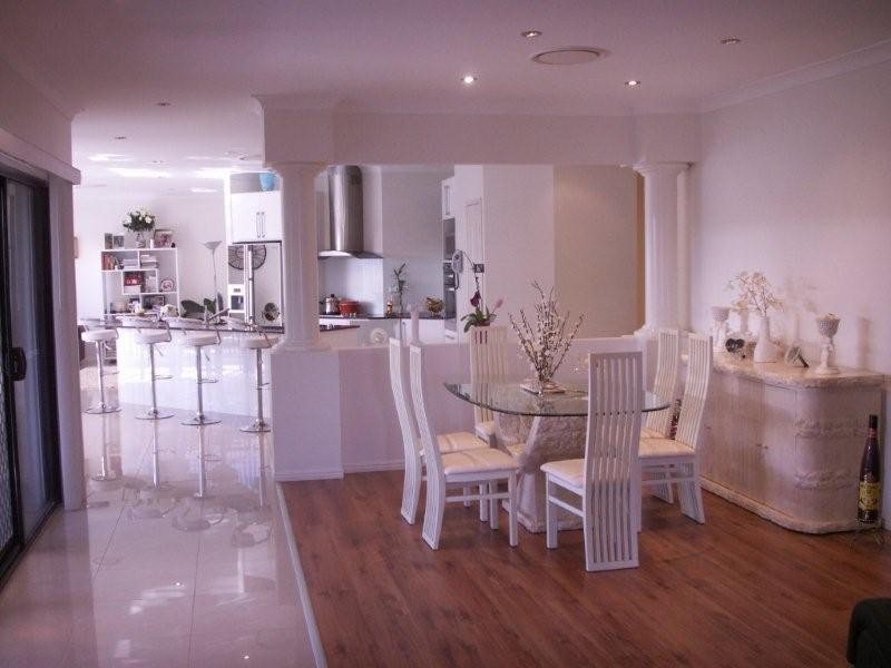 9 Pritchard Court, Pacific Pines QLD 4211