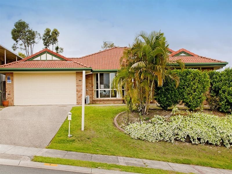 3 Palmerston Drive, Oxenford QLD 4210