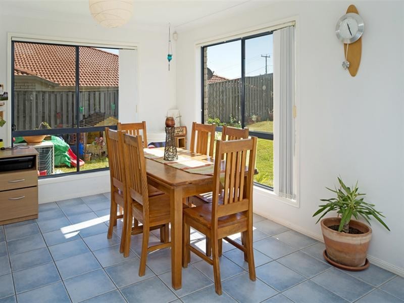 1/21 McRae Circuit, Pacific Pines QLD 4211