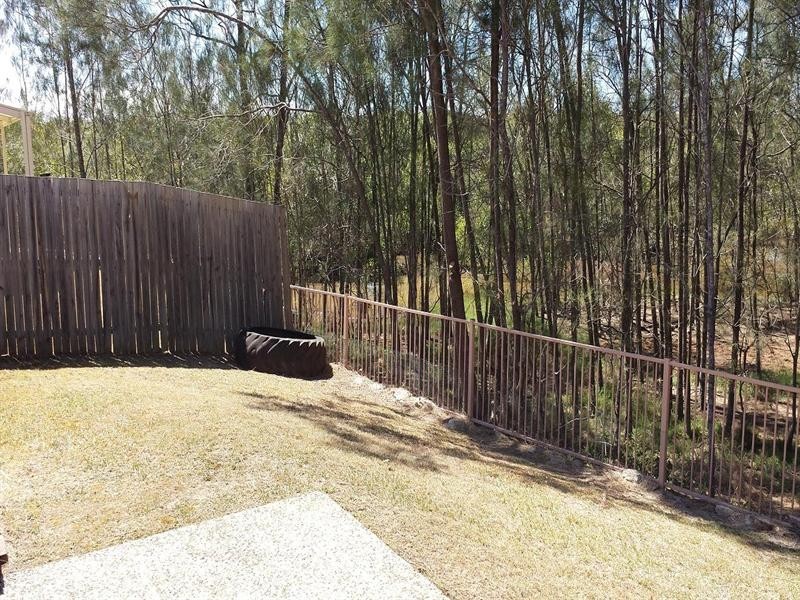 2/89 Cootharaba Drive, Helensvale QLD 4212