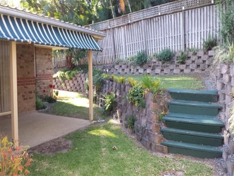 3 Polynesia Avenue, Pacific Pines QLD 4211