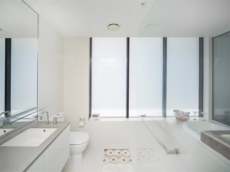 2261/9 Ferny Avenue, Surfers Paradise QLD 4217