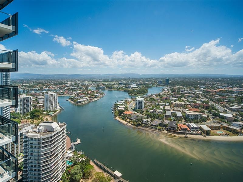 2261/9 Ferny Avenue, Surfers Paradise QLD 4217