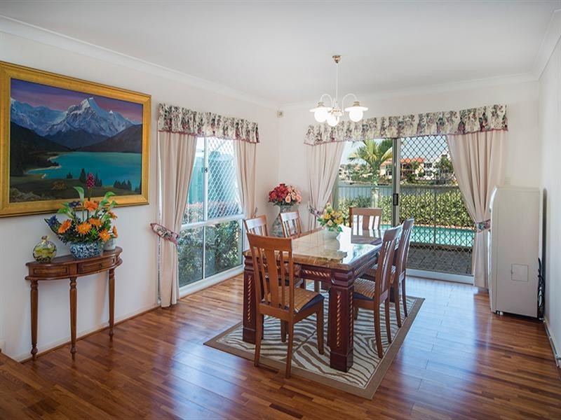 56 Montevideo Drive, Clear Island Waters QLD 4226