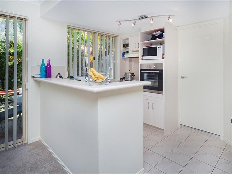 3/8 Doyalson Place, Helensvale QLD 4212