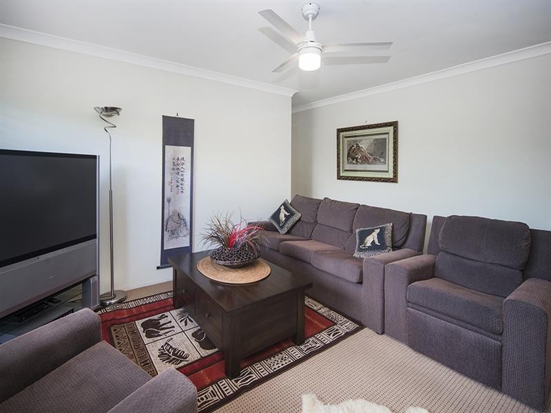 10 Gatton Court, Helensvale QLD 4212