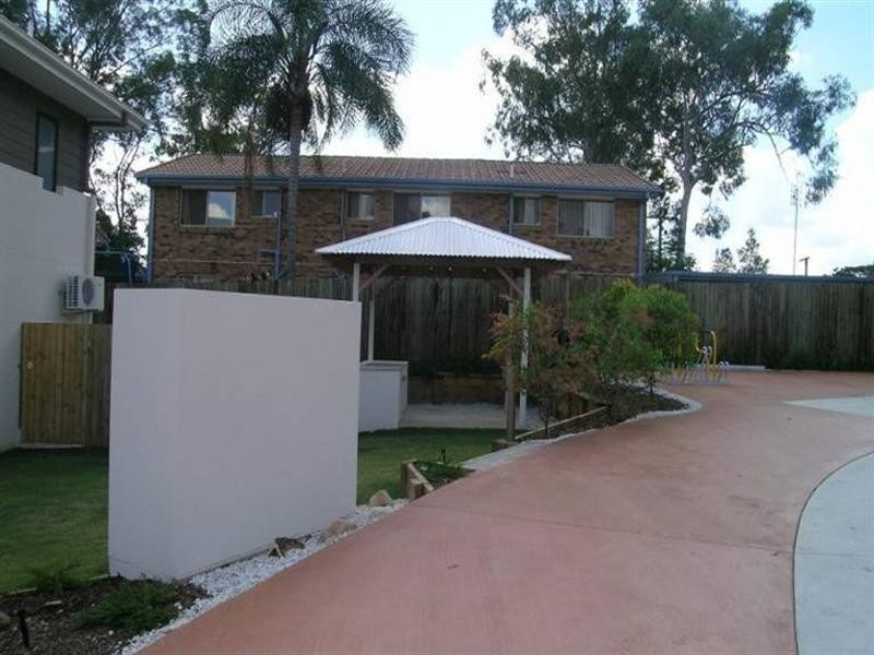 2/698-700 Kingston Road, Loganlea QLD 4131