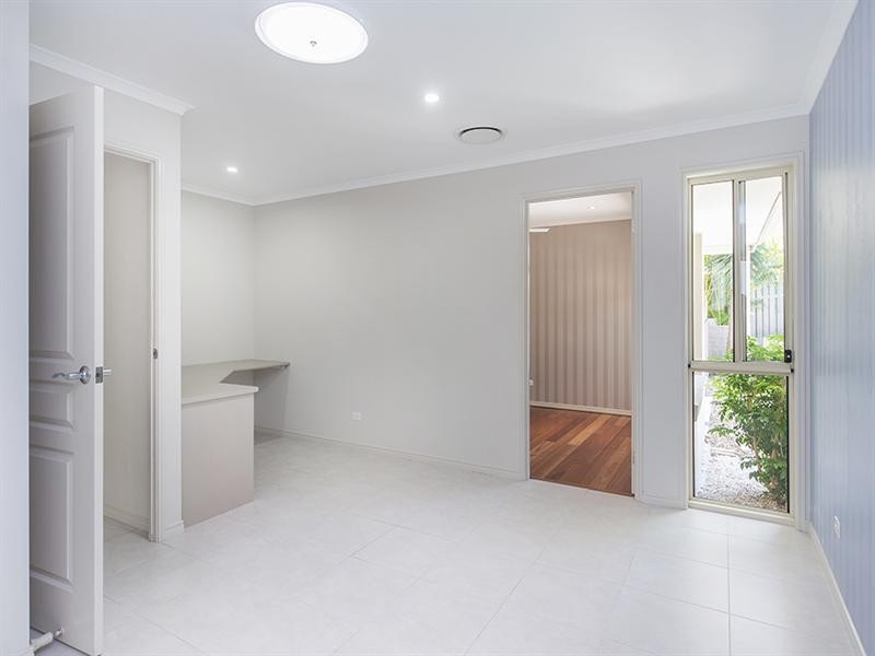 74 Clover Hill Drive, Mudgeeraba QLD 4213