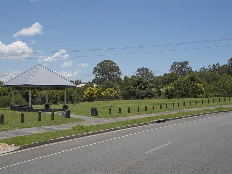74 Clover Hill Drive, Mudgeeraba QLD 4213