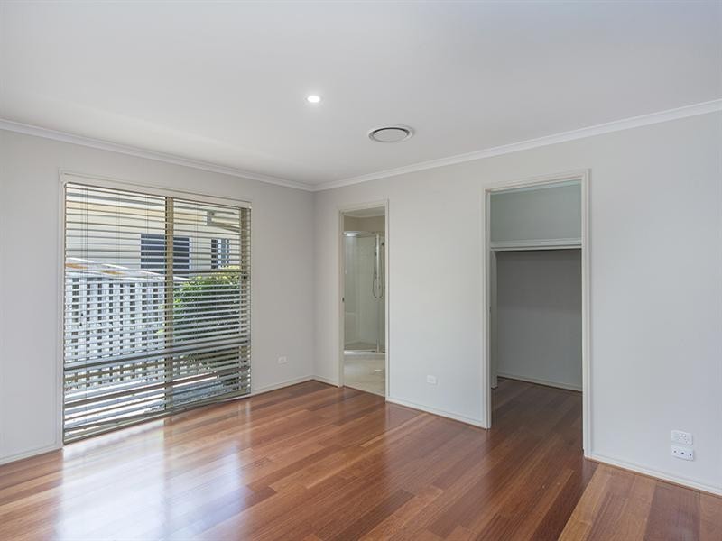 74 Clover Hill Drive, Mudgeeraba QLD 4213