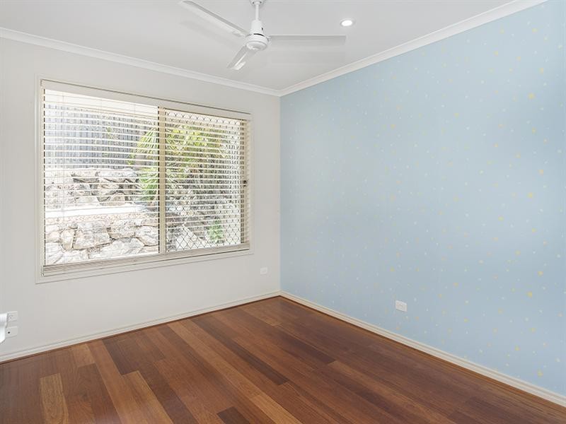 74 Clover Hill Drive, Mudgeeraba QLD 4213