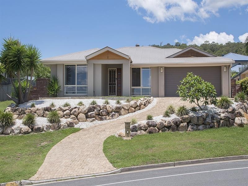 74 Clover Hill Drive, Mudgeeraba QLD 4213