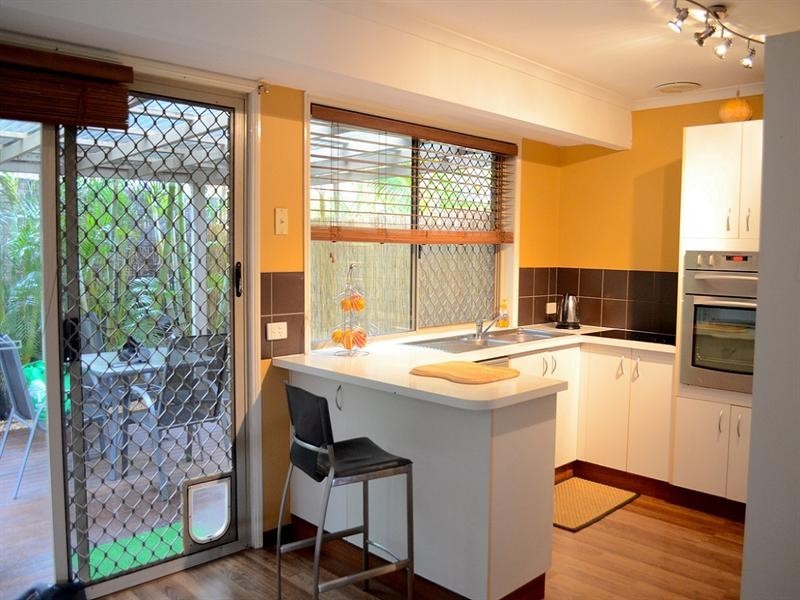 2/20 Illusion Court, Oxenford QLD 4210