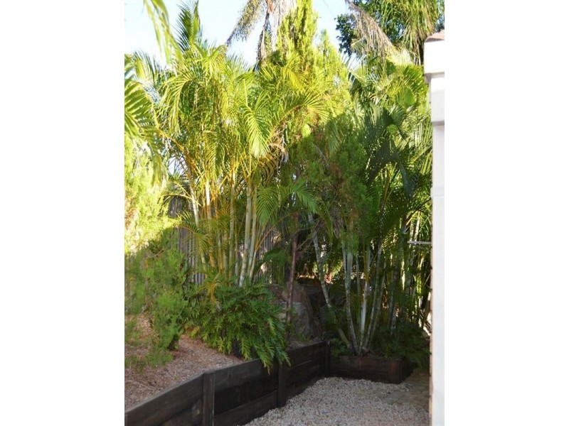 2/20 Illusion Court, Oxenford QLD 4210