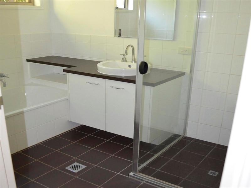 2/20 Illusion Court, Oxenford QLD 4210