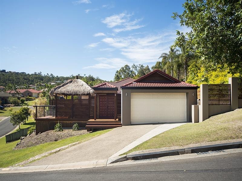 9 Waigeo Street, Pacific Pines QLD 4211