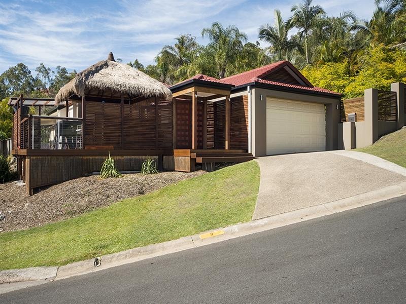 9 Waigeo Street, Pacific Pines QLD 4211