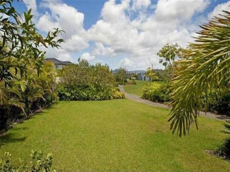 2857 Virginia Drive, Hope Island QLD 4212