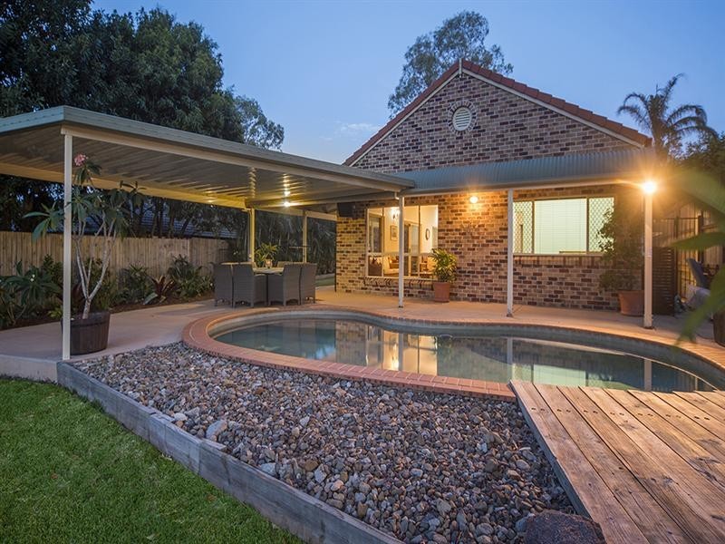 38 Stretton Drive, Helensvale QLD 4212