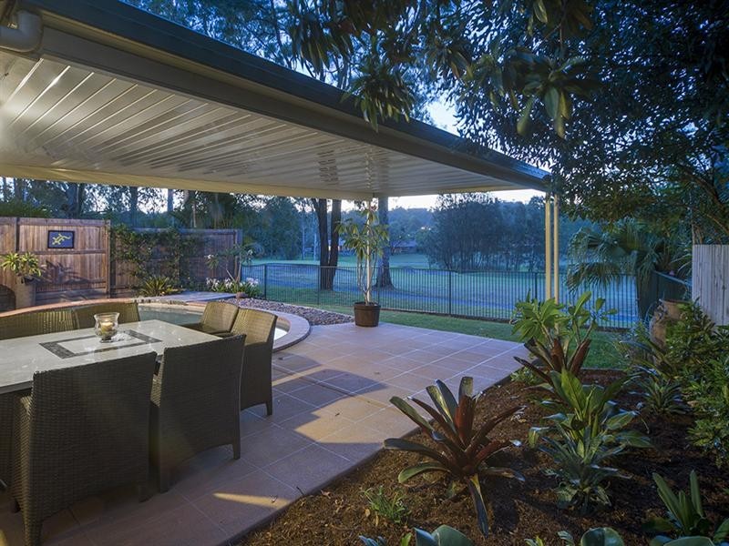 38 Stretton Drive, Helensvale QLD 4212