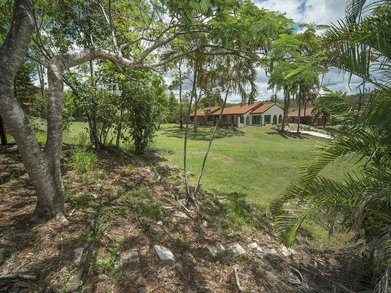 14 Wilmot Place, Helensvale QLD 4212