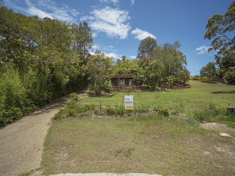 14 Wilmot Place, Helensvale QLD 4212