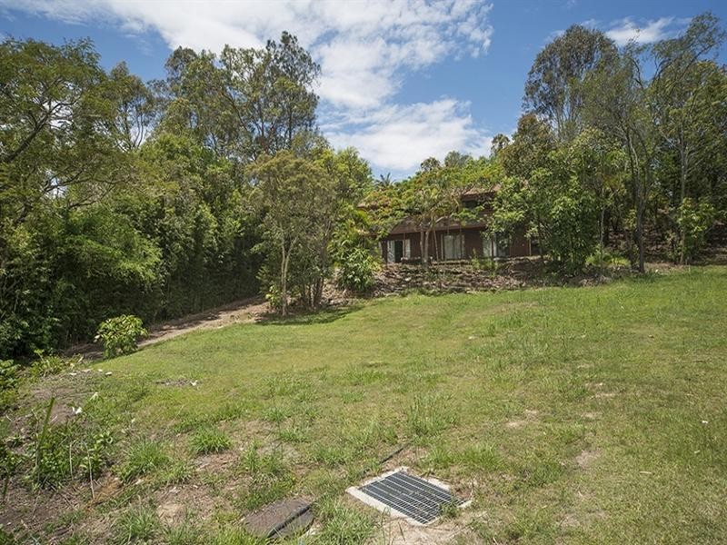 14 Wilmot Place, Helensvale QLD 4212