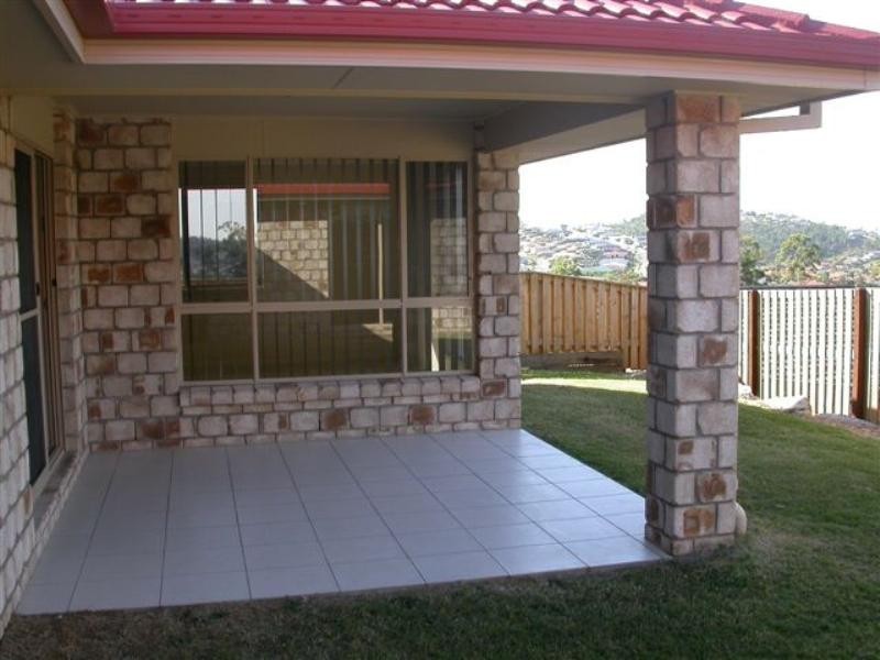 Pacific Pines QLD 4211