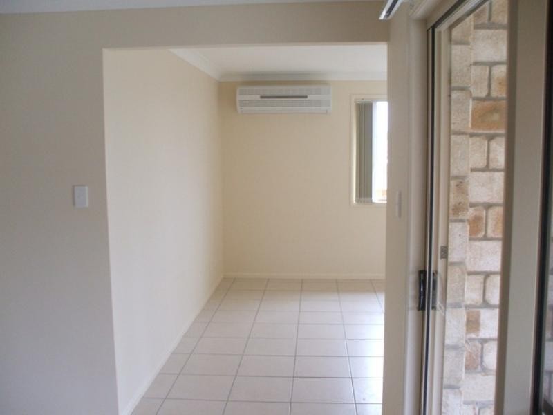 Pacific Pines QLD 4211